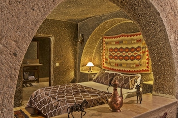 antique terrace suites