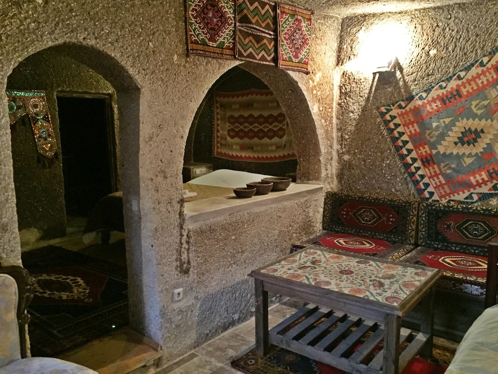 antique terrace suites