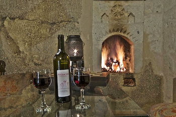 antique terrace suites