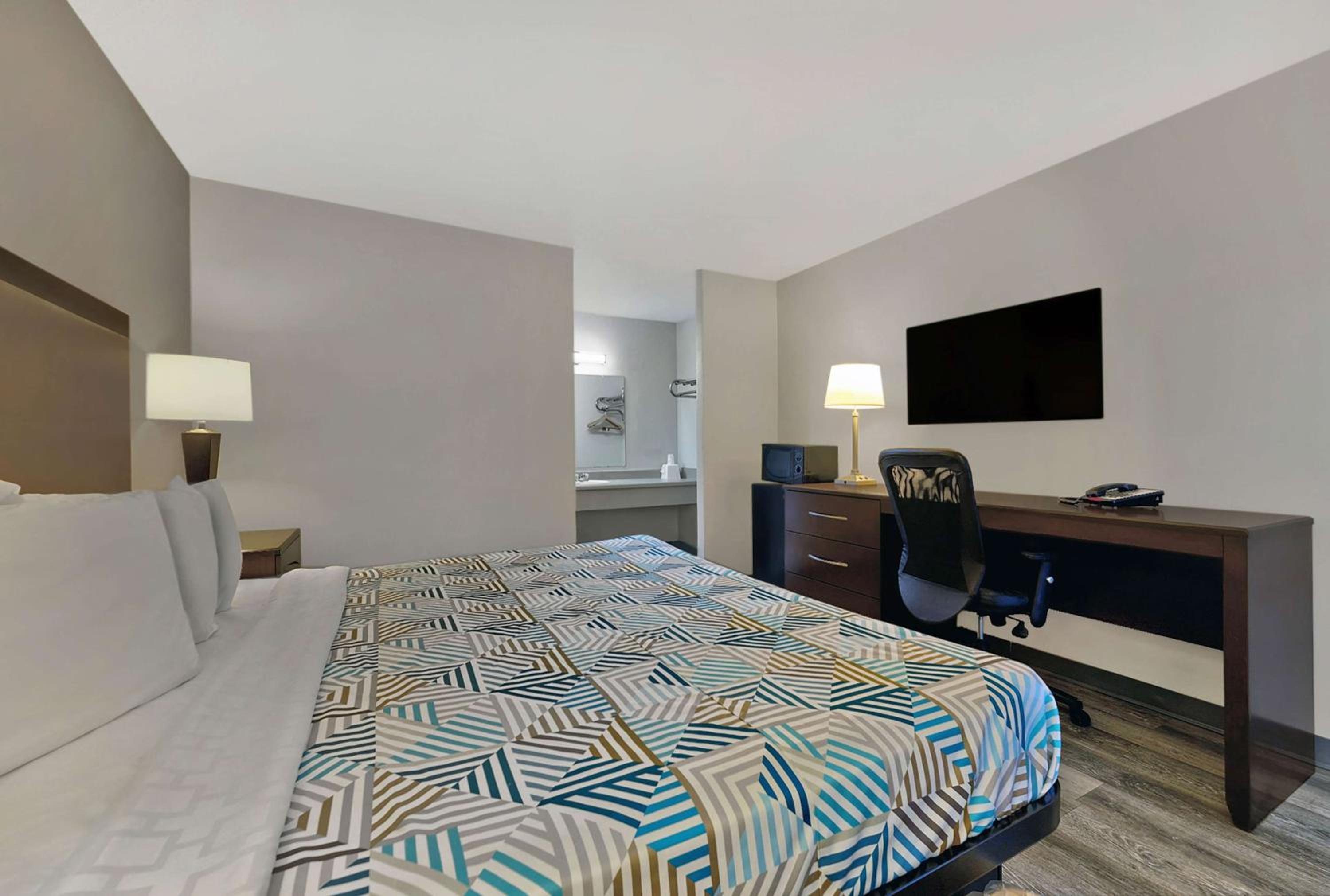 scottish inn mcdonough