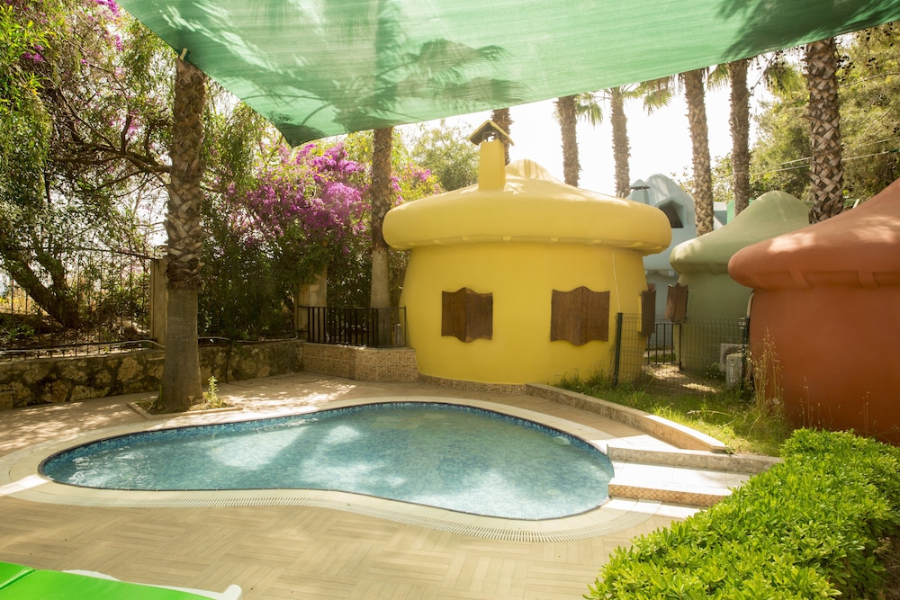 miarosa incekum beach