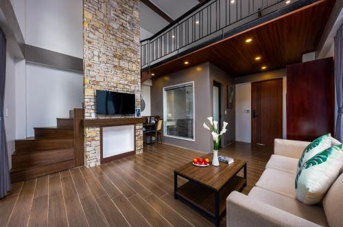 catba green pearl hotel