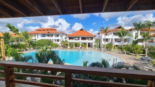 residencial paraiso pool