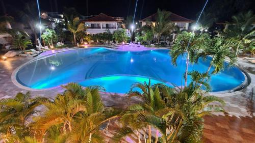 residencial paraiso pool