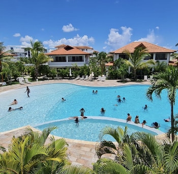 residencial paraiso pool
