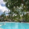 residencial paraiso pool
