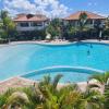 residencial paraiso pool