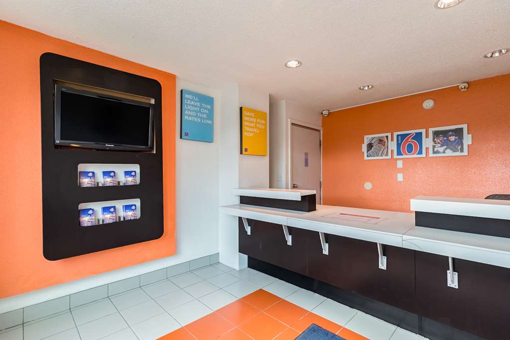 motel 6 beaverton or
