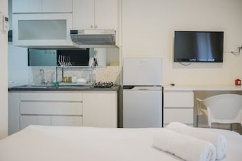 minimalist pool view low rise studio paramount skyline apartment