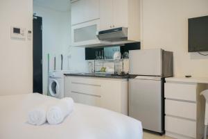 minimalist pool view low rise studio paramount skyline apartment