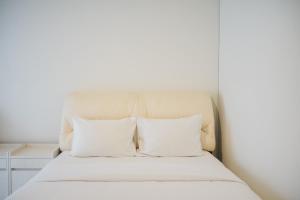 minimalist pool view low rise studio paramount skyline apartment