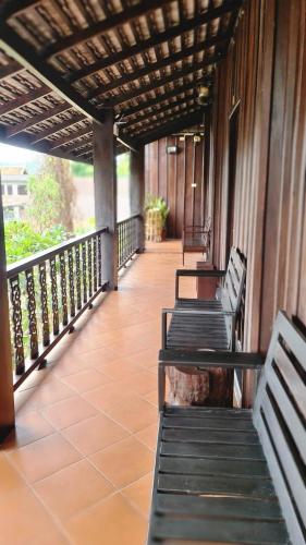 alana luang prabang