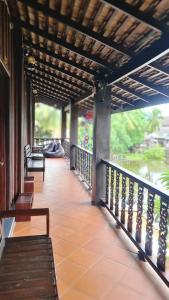 alana luang prabang