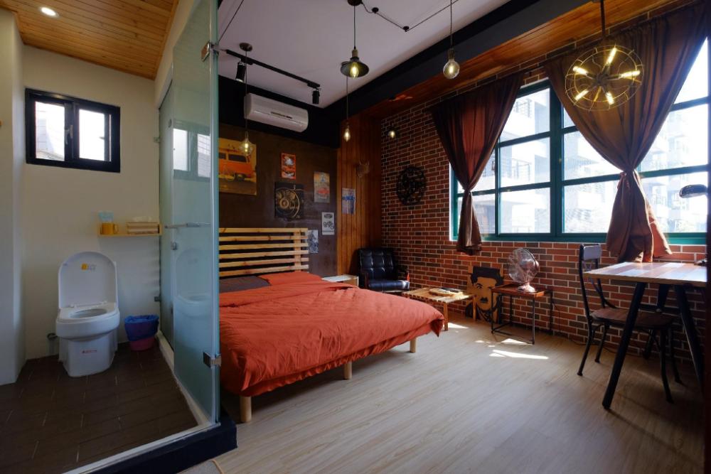 baker street design inn
