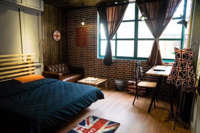 baker street design inn