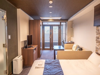 grace villa nijo jo castle