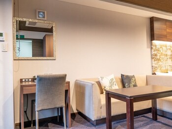 grace villa nijo jo castle