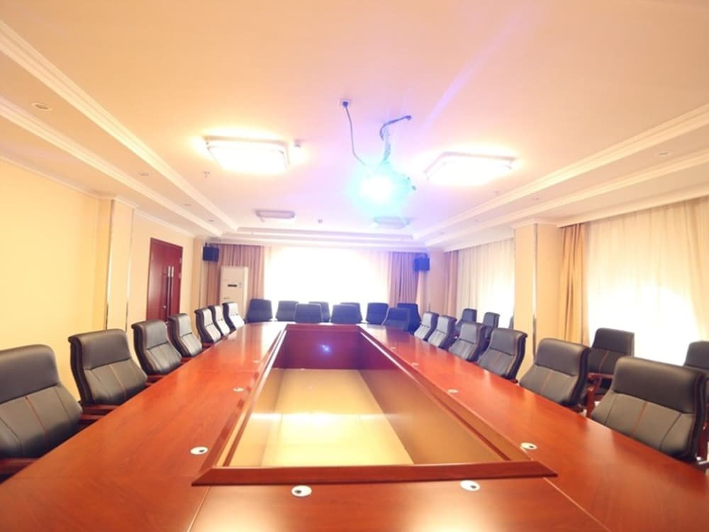 greentree inn anhui province anqing guangcai big market bus terminal business hotel