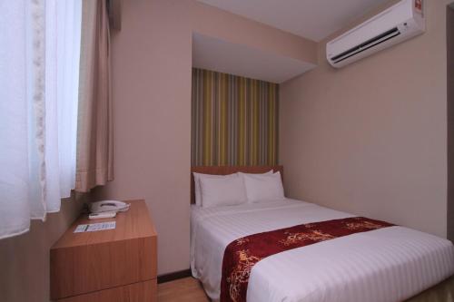 likas square kk apartment suite