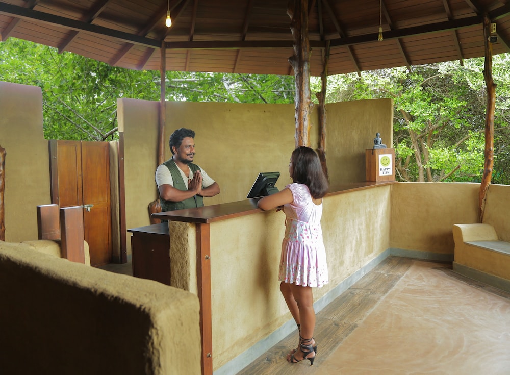 leopard nest glamping in yala