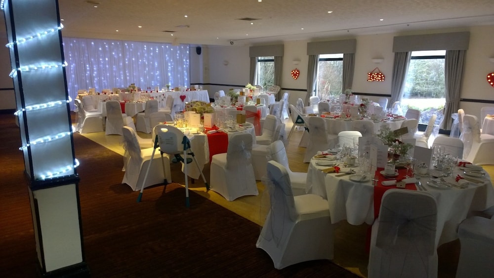 the waterside hotel