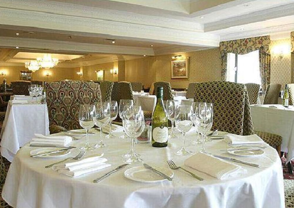 the waterside hotel