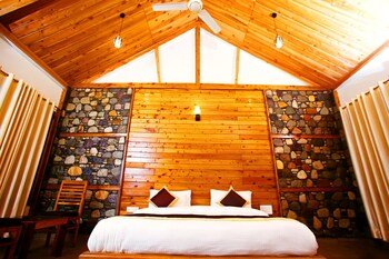 the manrals resort