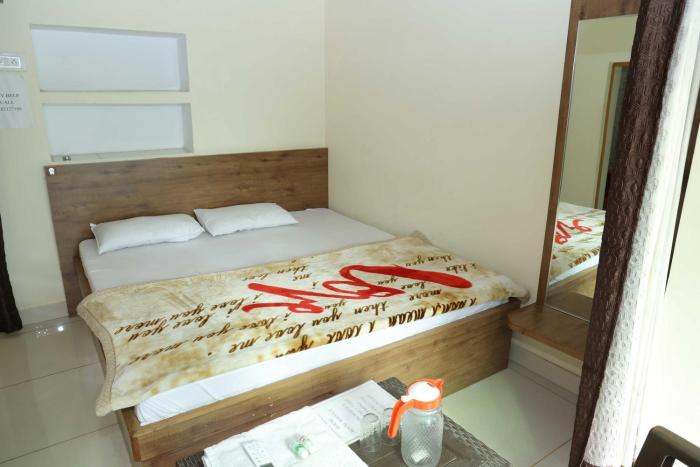 ambika guest house by oyo