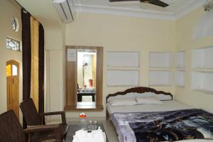 ambika guest house by oyo