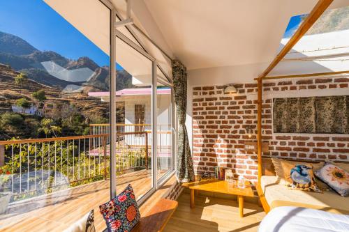 zostel plus mussoorie adults only