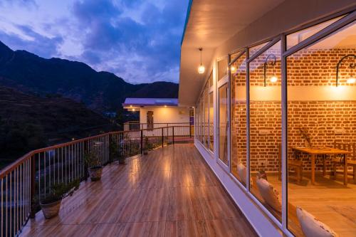 zostel plus mussoorie adults only