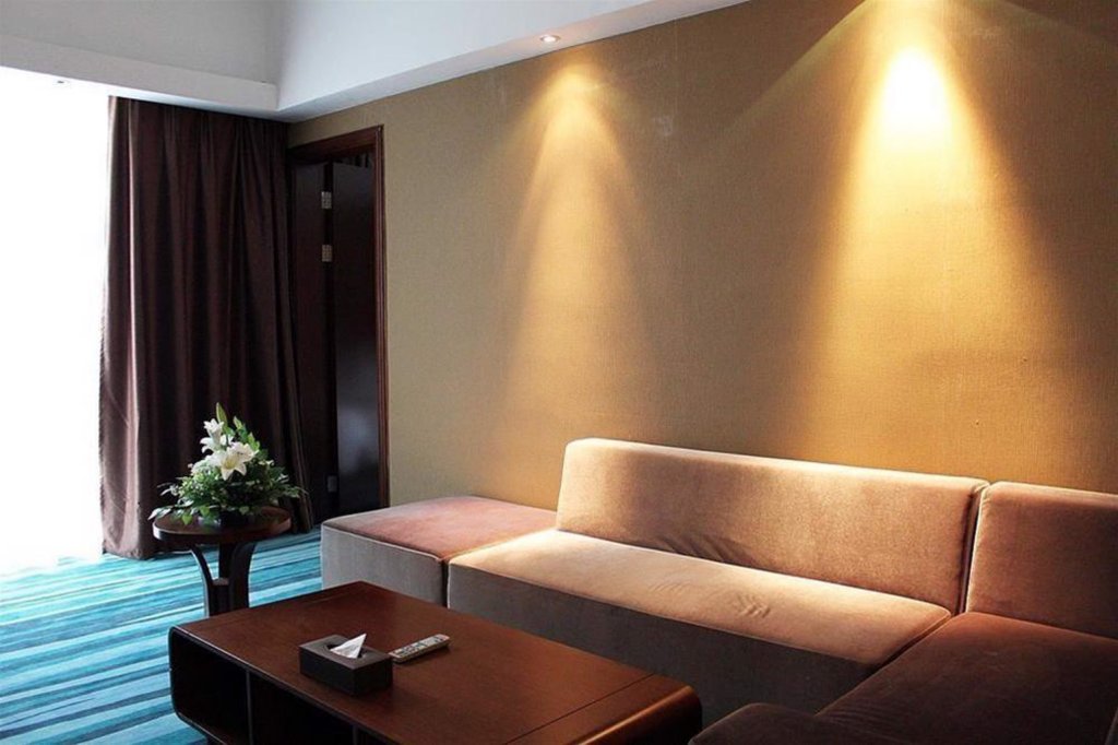 jinjiang metropolo zhenjiang railway station wanda plaza