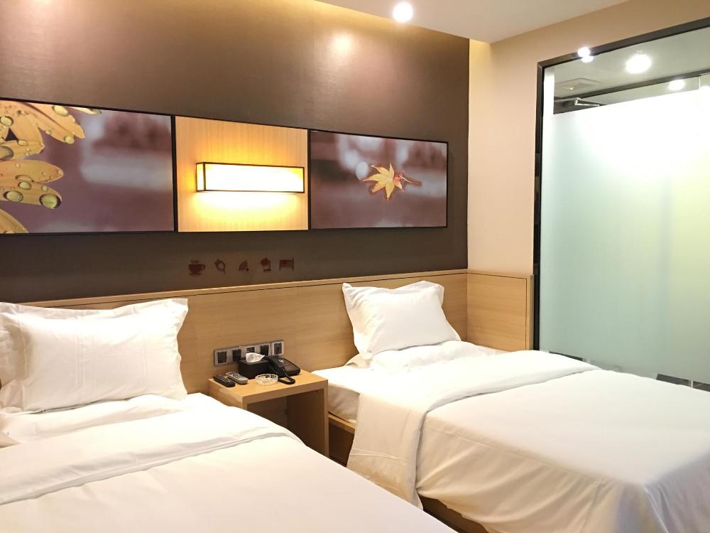 iu hotels shangri la bus terminal songzanlin temple