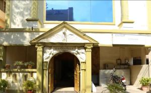 cubbon suites 10 minute walk to mg road mg road metro and church street