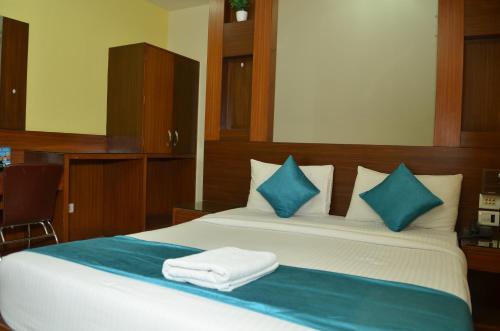 cubbon suites