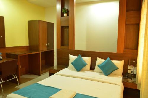 cubbon suites