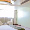 cubbon suites 10 minute walk to mg road mg road metro and church street