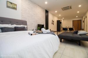 the octagon ipoh byplush
