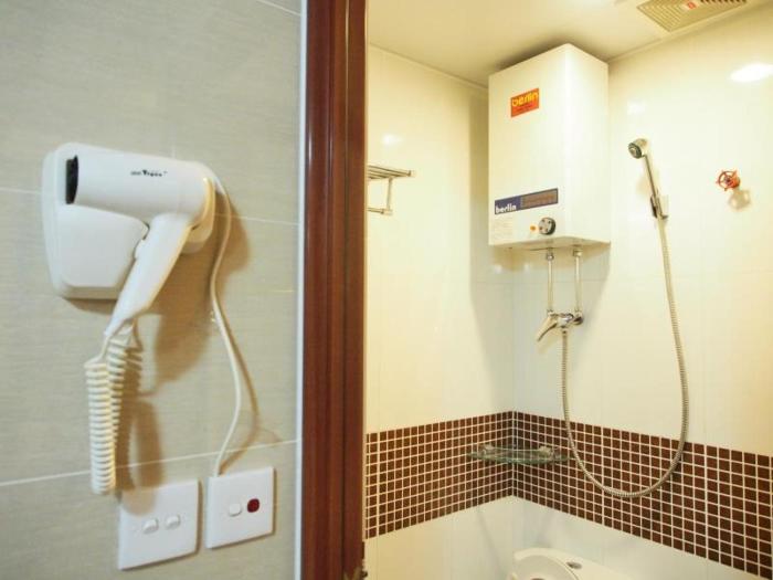 new day night hostel