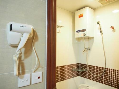 new day night hostel