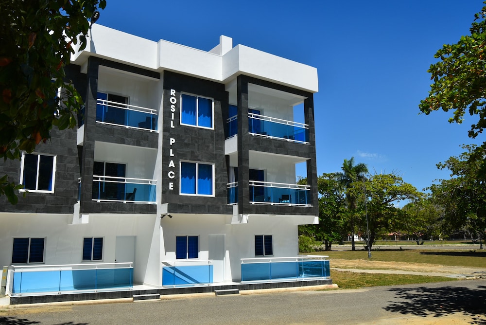 exotic beach vacation apartment with picuzzi