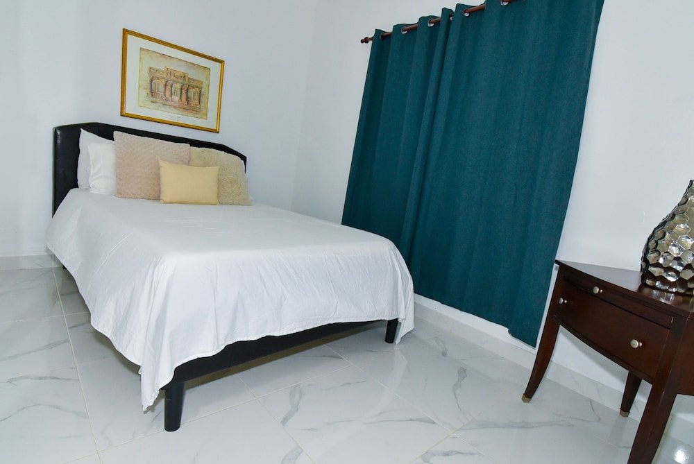 exotic beach vacation apartment with picuzzi