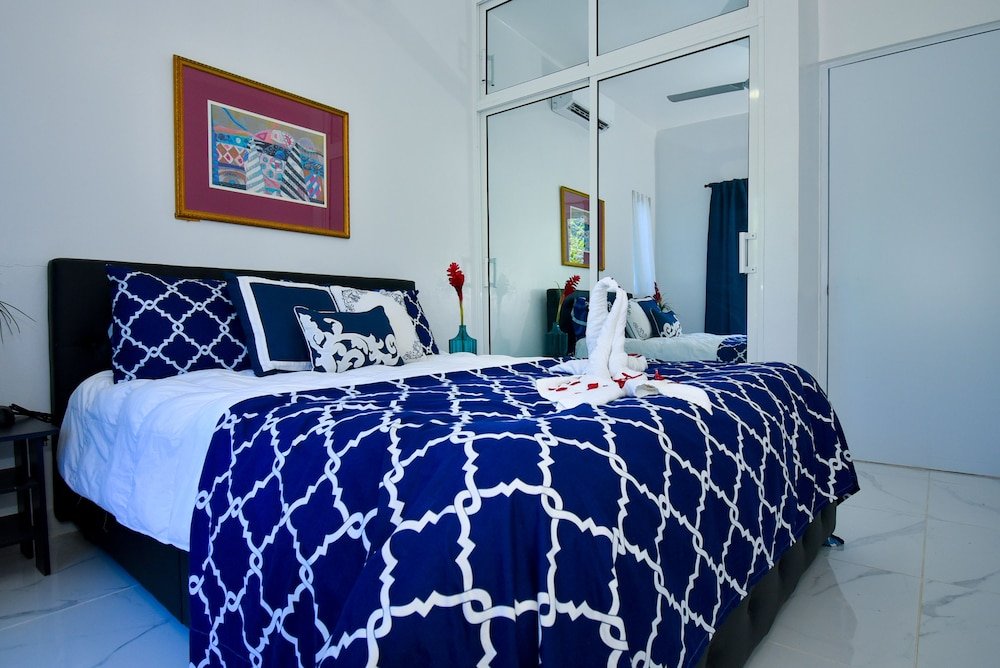 exotic beach vacation apartment with picuzzi