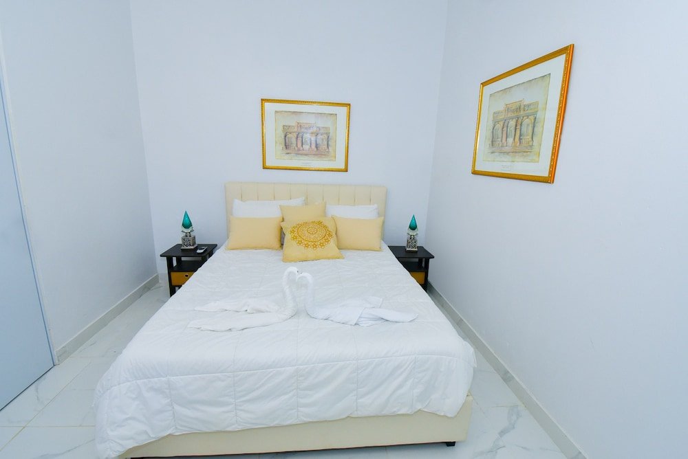 exotic beach vacation apartment with picuzzi