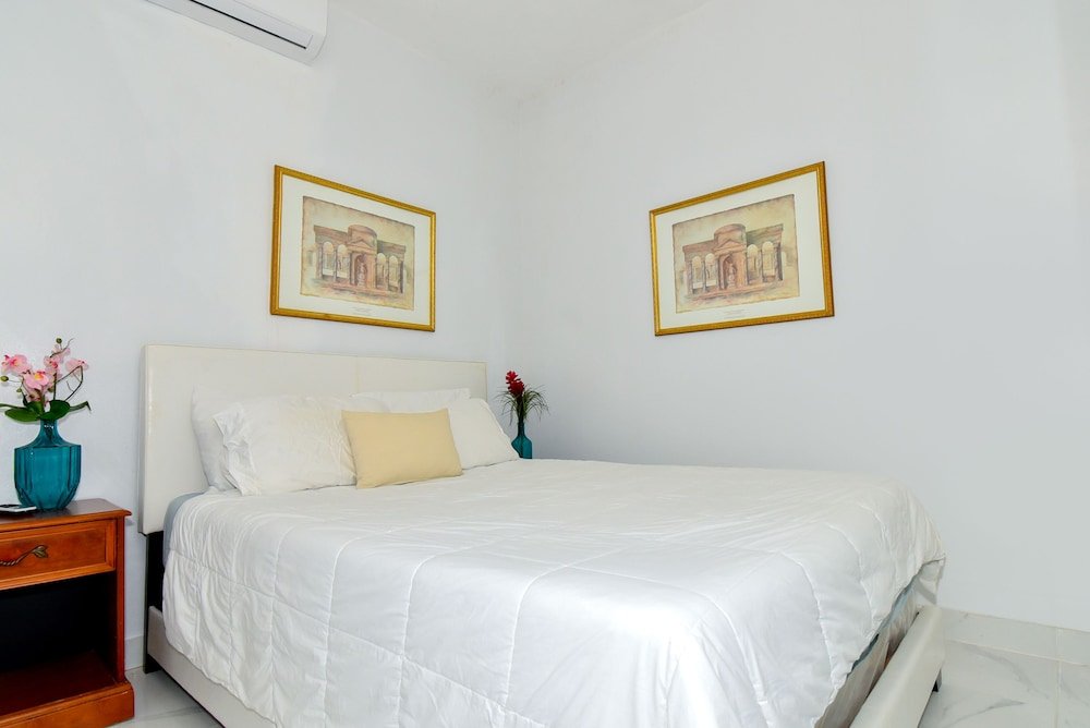 exotic beach vacation apartment with picuzzi