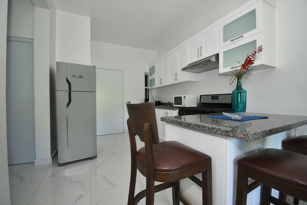 exotic beach vacation apartment with picuzzi