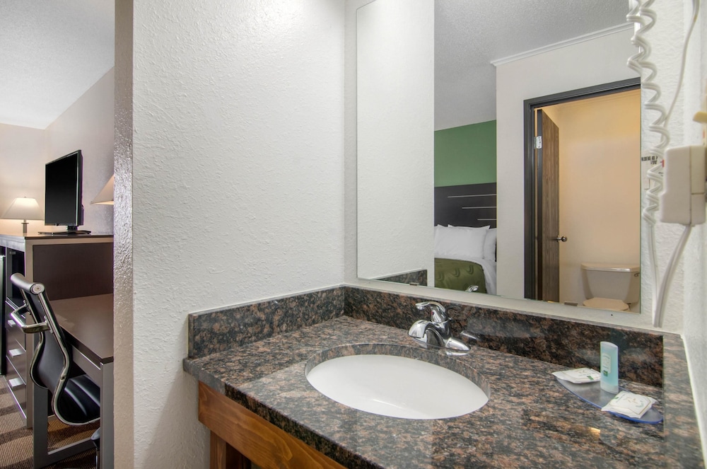 quality inn