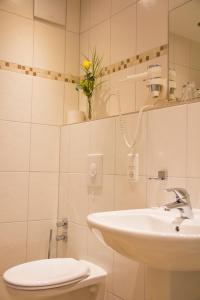 hotel restaurant zur neroburg