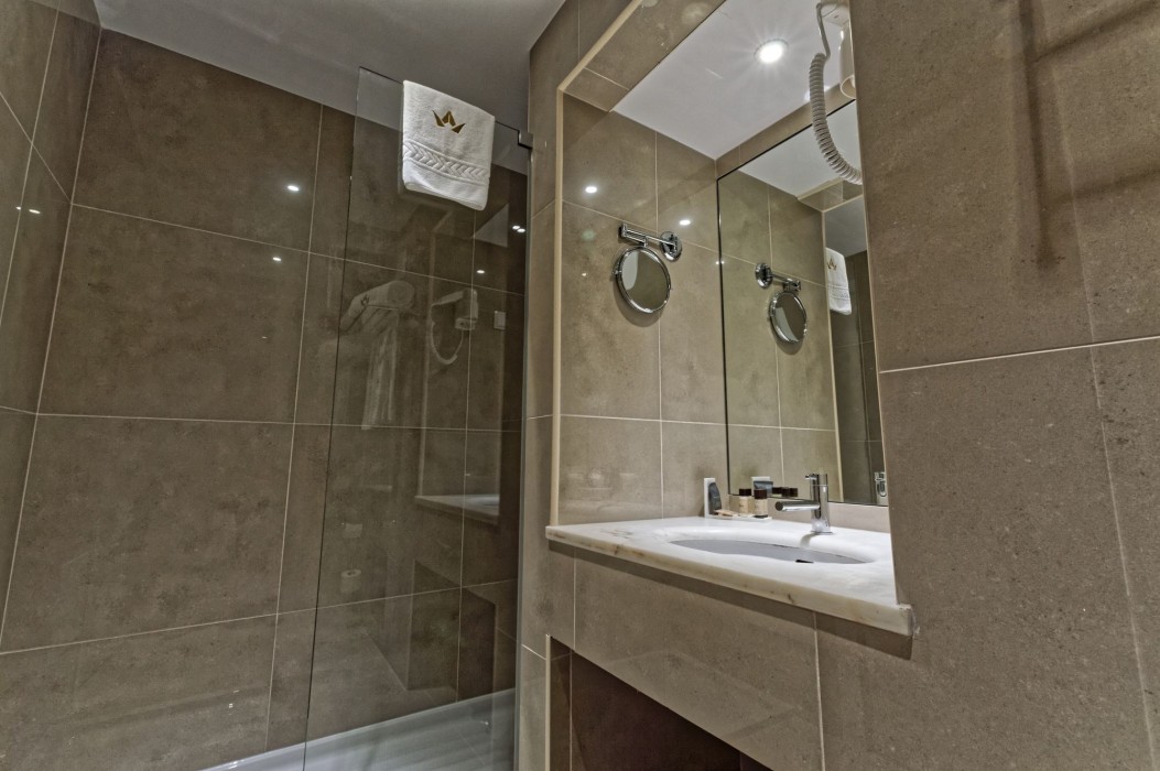 Carvoeiro Hotel,Carvoeiro>>Algarve,4 star