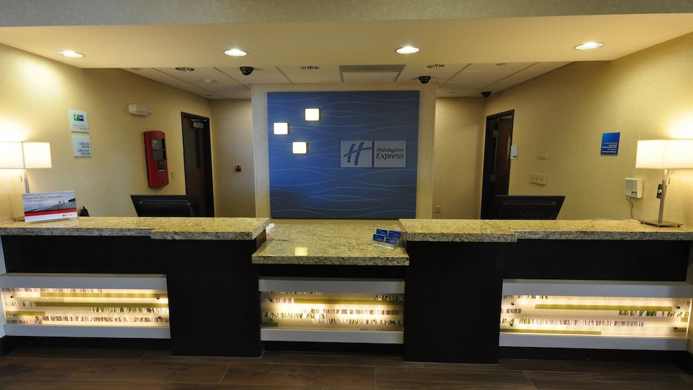 holiday inn express hotel and suites belgrade by ihg